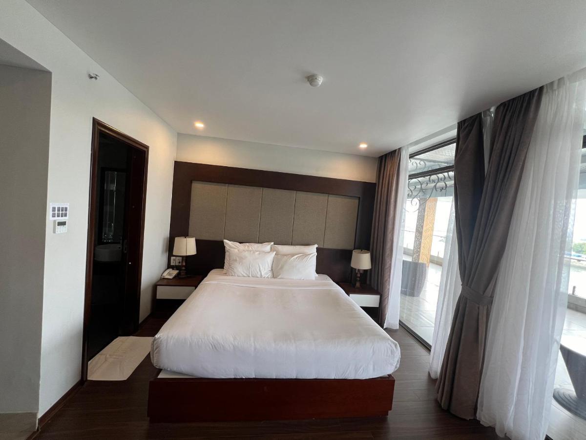 Moon Halo Hotel 下龍 外观 照片