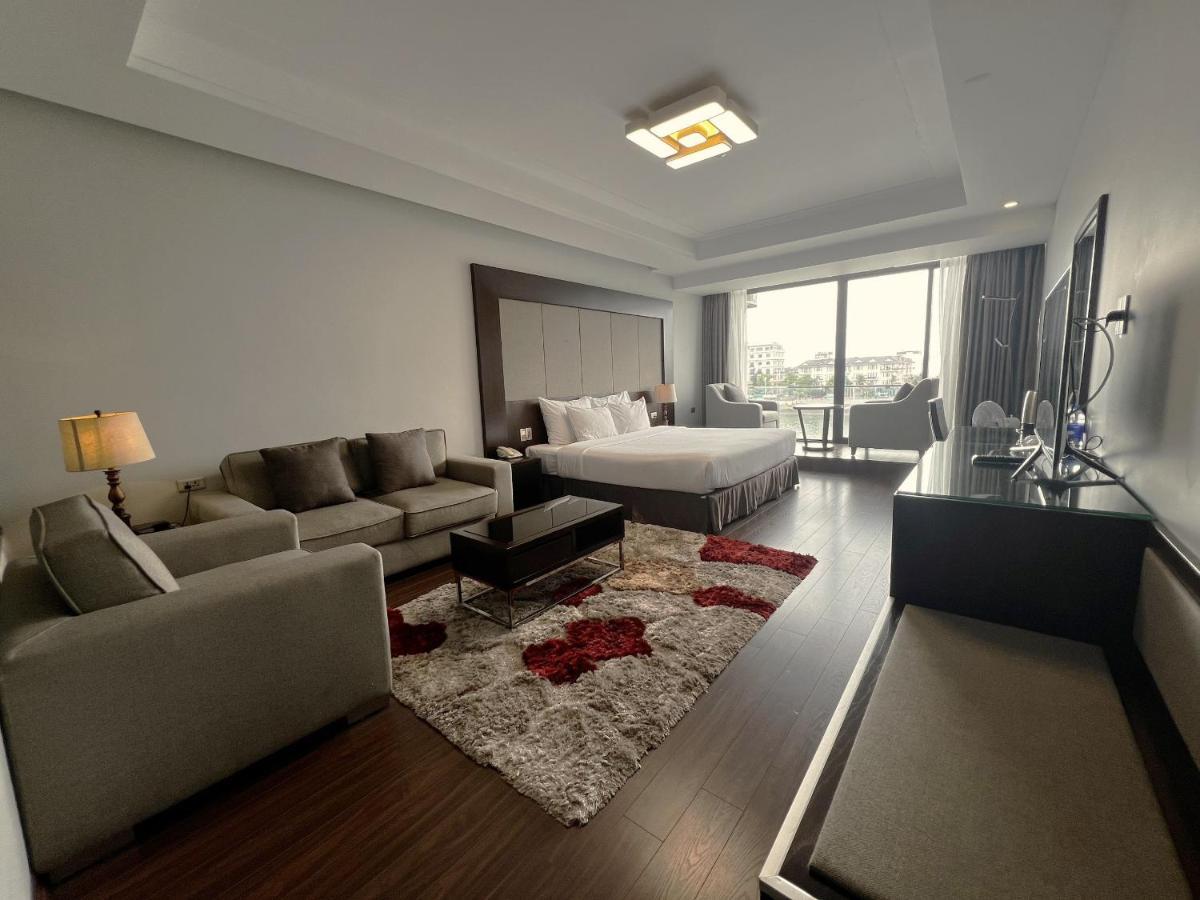 Moon Halo Hotel 下龍 外观 照片